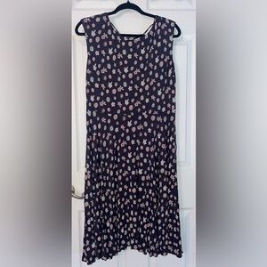 LOFT Sleeveless Cotton Charcoal with Floral Pattern Dress